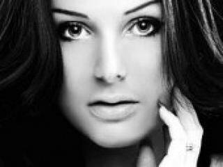 Eroottinen videokeskustelu maneater