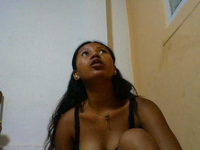 Lähettää kuvakaappauksia Maria-33