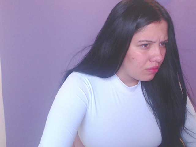 Kuvat maria-xiomara kisses and play with tongue [20 tokens left] #bigboobs #new #latinas #20 #teen #ass