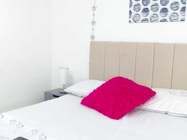 Lähettää kuvakaappauksia Marianacoobs