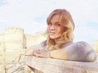 Eroottinen videokeskustelu marikabella