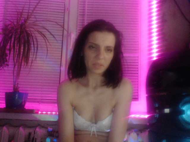 Lähettää kuvakaappauksia MarinaQwert