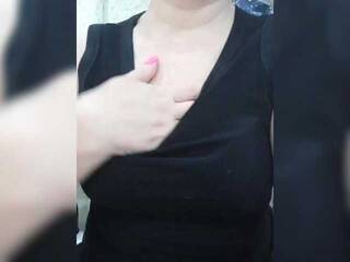 Eroottinen videokeskustelu marinaWQ