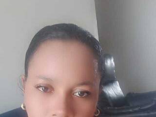 Eroottinen videokeskustelu Mariposa338367