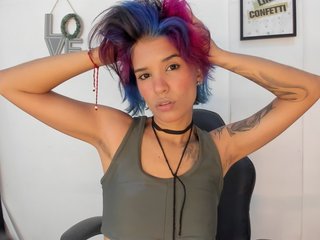 Eroottinen videokeskustelu marley-luna