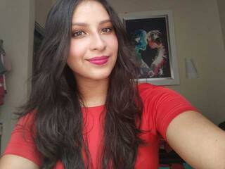 Eroottinen videokeskustelu MarshWhite