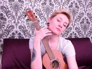 Eroottinen videokeskustelu MarsMarshall