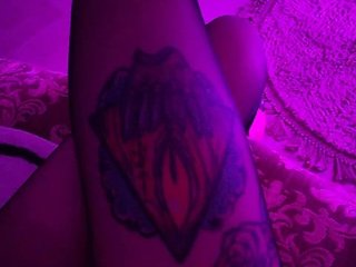 Eroottinen videokeskustelu Marussiaa