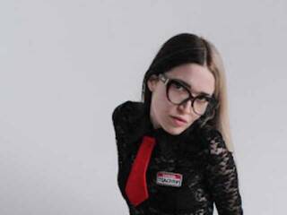 Eroottinen videokeskustelu MarvinaMarmelad