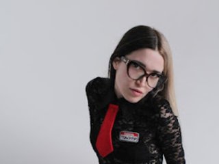 Eroottinen videokeskustelu MarvinaMarmelad