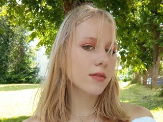 Eroottinen videokeskustelu Mary-Kitty