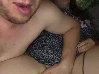 Eroottinen videokeskustelu MaryandRobi