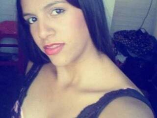 Eroottinen videokeskustelu MaryBotero