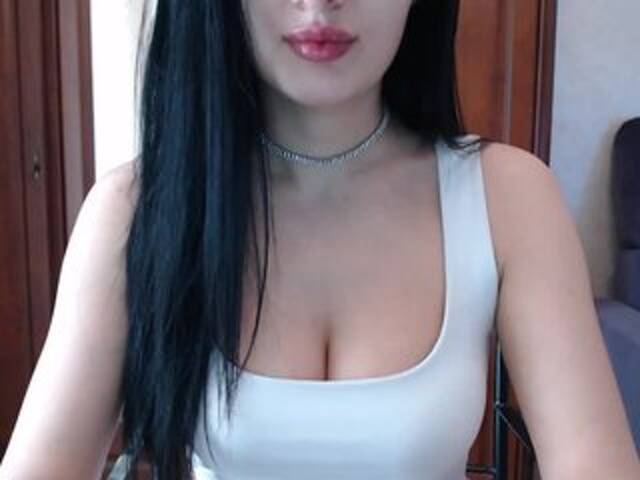 Lähettää kuvakaappauksia SirenaLove