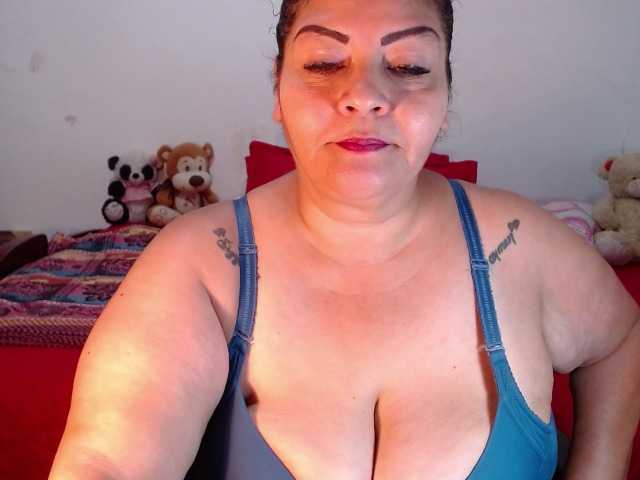 Kuvat Maturextgreat #bbw #bigbelly #bigboobs #bigass #grandma #milf #gilf #latina @total 600 @sofar 600 @remain 0