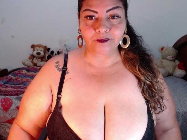 Kuvat Maturextgreat #bbw #bigbelly #bigboobs #bigass #grandma #milf #gilf #latina @total 600 @sofar 600 @remain 0