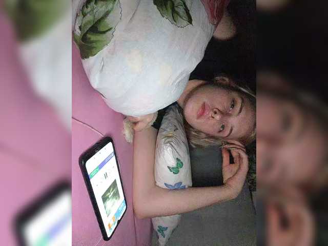 Lähettää kuvakaappauksia VivienSabo