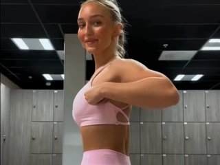 Eroottinen videokeskustelu VivienSabo