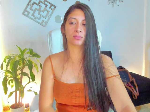 Lähettää kuvakaappauksia MeganWhite