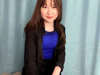 Eroottinen videokeskustelu MeliLuong