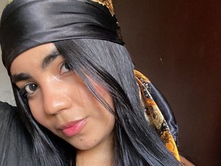 Eroottinen videokeskustelu melodiipierce1