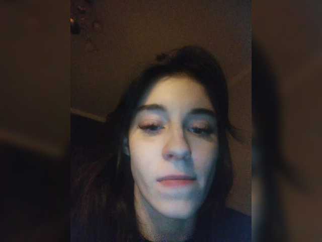 Lähettää kuvakaappauksia Meow69lover