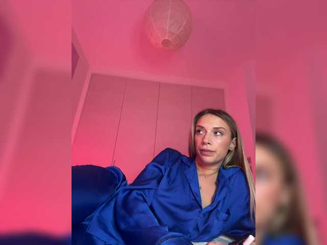 Lähettää kuvakaappauksia MerryBaby