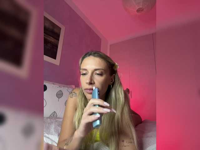 Lähettää kuvakaappauksia MerryBaby