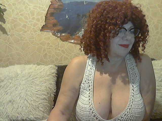 Kuvat MerryBerry7 ass 20 boobs 30 pussy 80 all naked 120 open cam