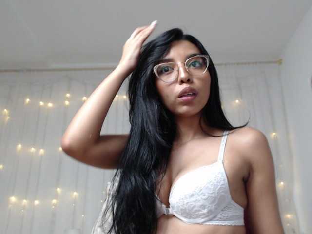 Kuvat mia-fraga Hi, lets have a fun and dirty F R I D A Y ♥ Come to play with me, naked at 600 TKNS! #sexy #latin #New #curvs #colombian #young #naked #party #tits #pussy