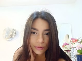 Eroottinen videokeskustelu MiaaEevans