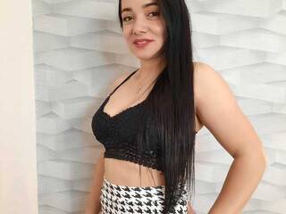 Eroottinen videokeskustelu MiaDaigle