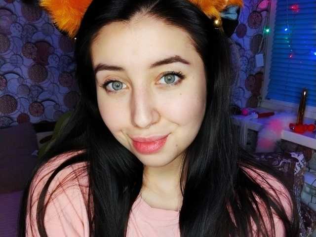 Kuva profiilista violetttttkabc