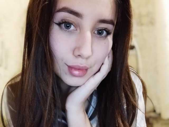 Kuva profiilista violetttttkabc