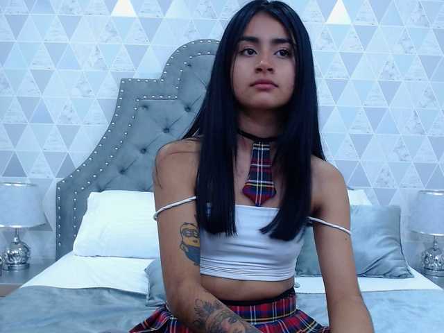 Lähettää kuvakaappauksia MiaWillson