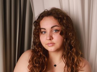 Eroottinen videokeskustelu MichellKiss