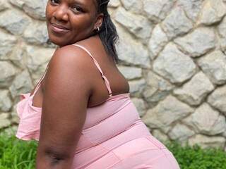 Eroottinen videokeskustelu MichellWillia