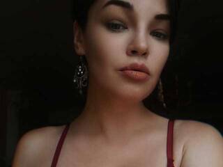 Eroottinen videokeskustelu Midevona