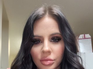 Eroottinen videokeskustelu MilaBanks