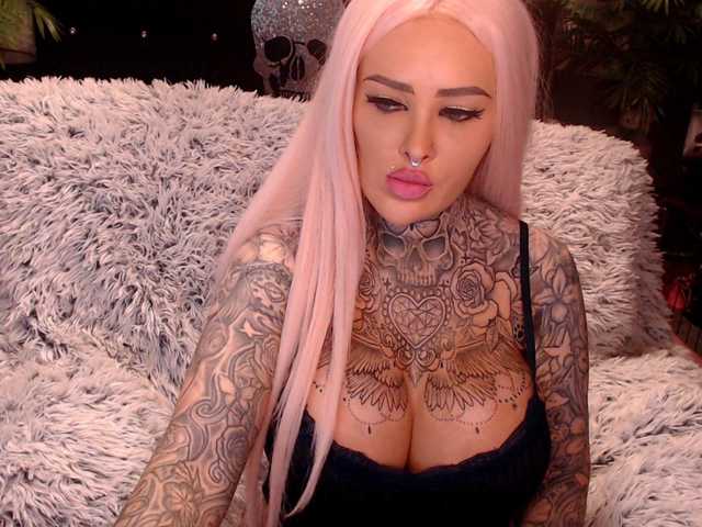 Kuvat MilaElaine Lets have fun! Private chat is always open!