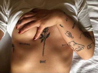 Eroottinen videokeskustelu miley-ryan