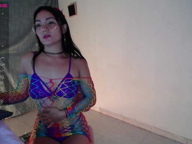 Kuvat Mileypink hey hey guys, welcome to my room naked [ 100 tokens left ] #shy #18 #new #teen #cute
