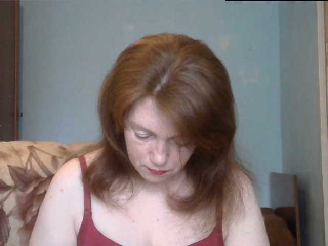 Kuvat MilfCarrliena Classic milf lets have some hot chat ! pvt , tips are welcome .* no russian