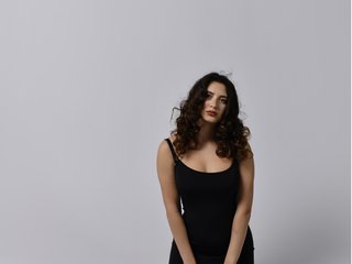 Eroottinen videokeskustelu Milk-2