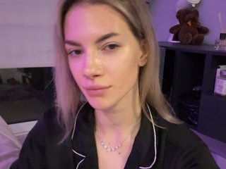 Eroottinen videokeskustelu Millashaa