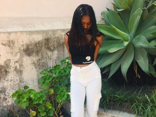 Eroottinen videokeskustelu Miria-111