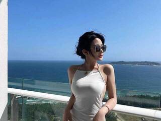 Eroottinen videokeskustelu Mina23ii