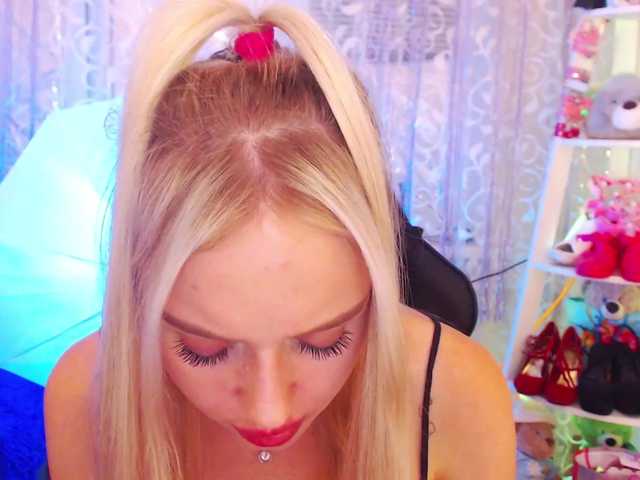 Kuvat MindyKally com play with lovense and cum together ;3
