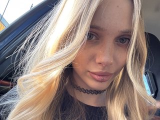 Eroottinen videokeskustelu Tina_ne_malina