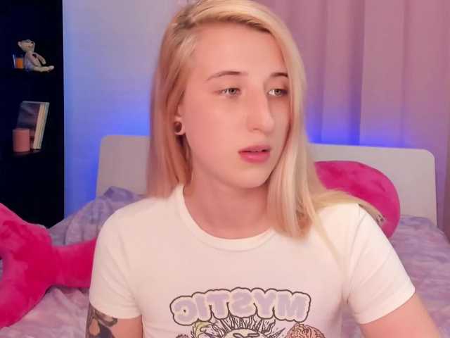 Lähettää kuvakaappauksia BeverlySexy